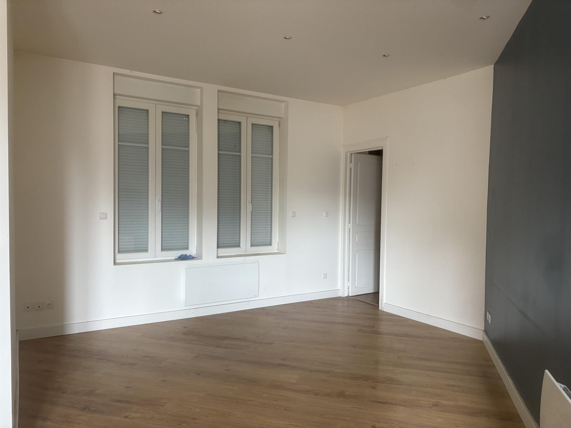Appartement à vendre, 87m², Pont-Saint-Vincent