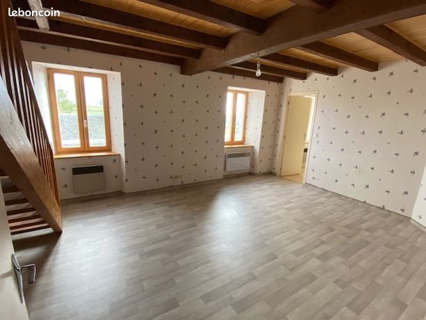 Appartement à louer, 78m², Montpeyroux