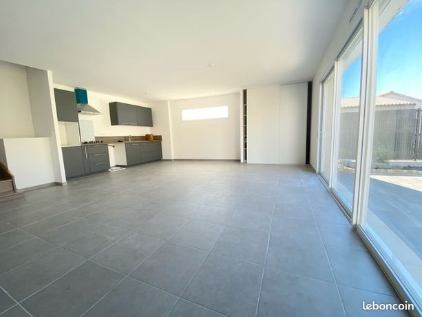 Maison à louer, 140m², Chauray