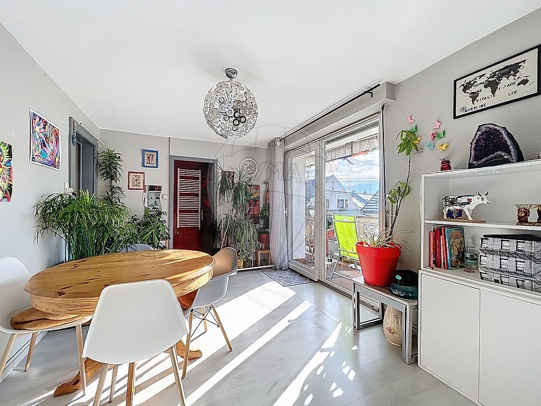 Appartement à vendre, 66m², Fesches-le-Châtel