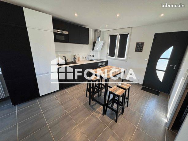 Maison à louer, 74m², Briare