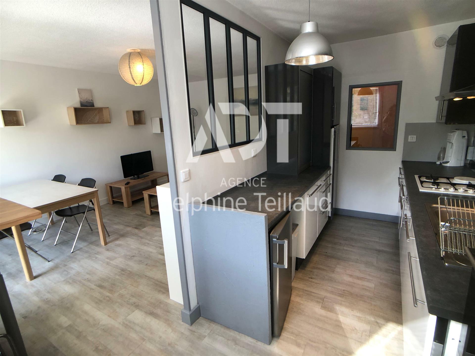 Maison à louer, 67m², Grenoble
