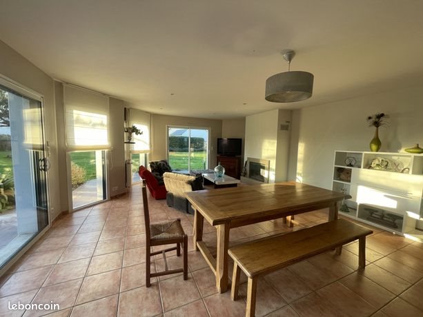 Maison à louer, 151m², Baye