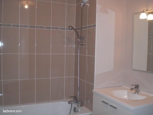 Appartement à louer, 45m², Saint-Barthélemy-d'Anjou