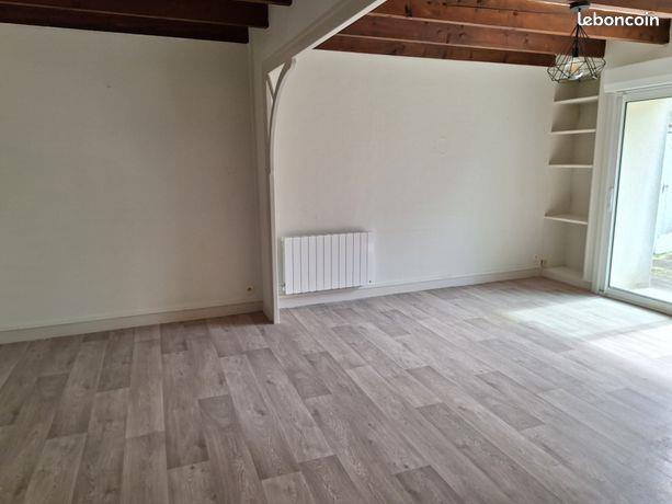 Maison à louer, 95m², Archiac