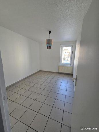 Maison à louer, 42m², Chazelles-sur-Lyon