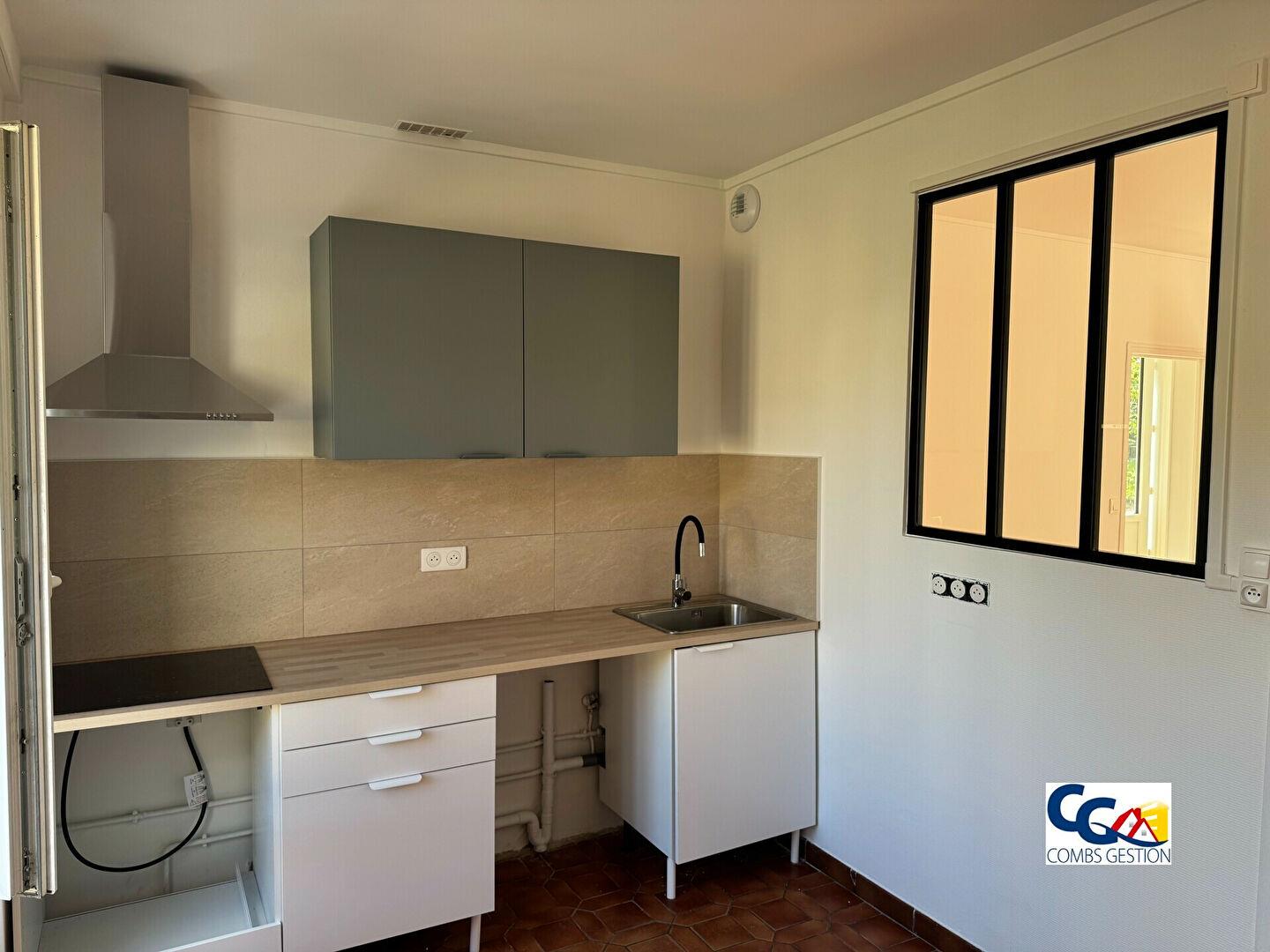 Maison à louer, 92m², Combs-la-Ville