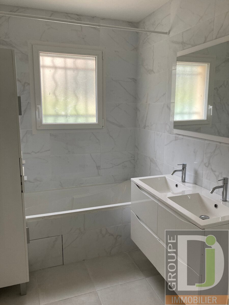 Maison à louer, 80m², Ourches