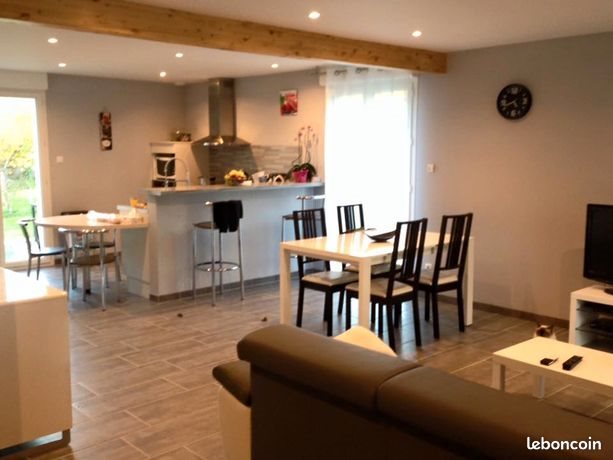 Maison à louer, 70m², Valréas