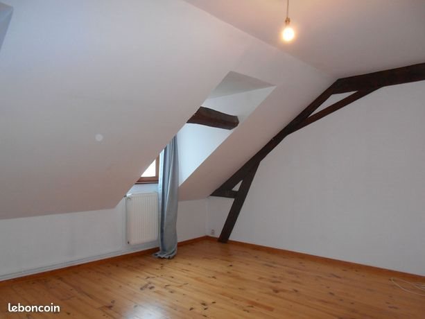 Appartement à louer, 75m², Vouziers