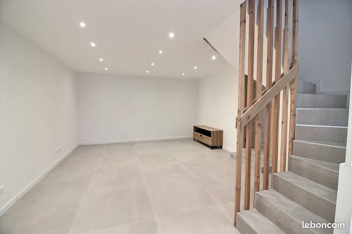 Maison à louer, 84m², Chens-sur-Léman