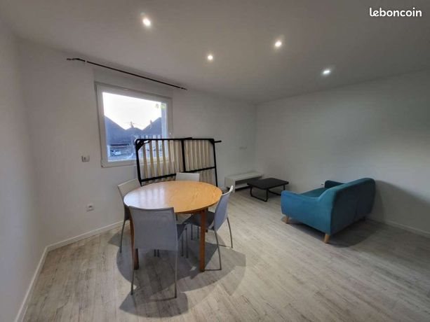Appartement à louer, 39m², Chalèze