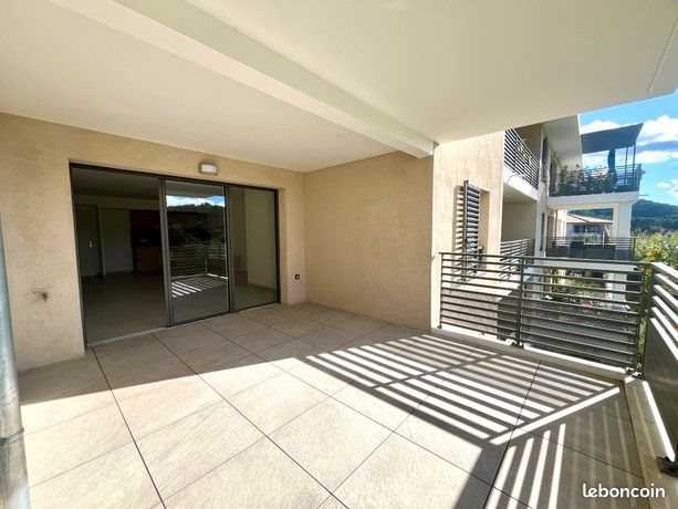 Appartement à vendre, 91m², Ventabren