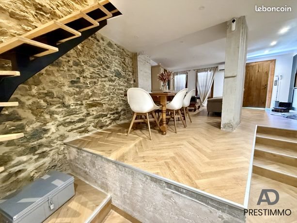 Maison à louer, 115m², San-Martino-di-Lota