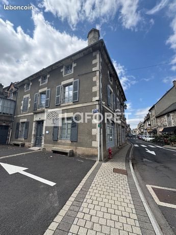 Appartement à louer, 53m², Riom-ès-Montagnes