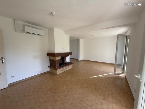 Maison à louer, 136m², Bourg-Saint-Andéol