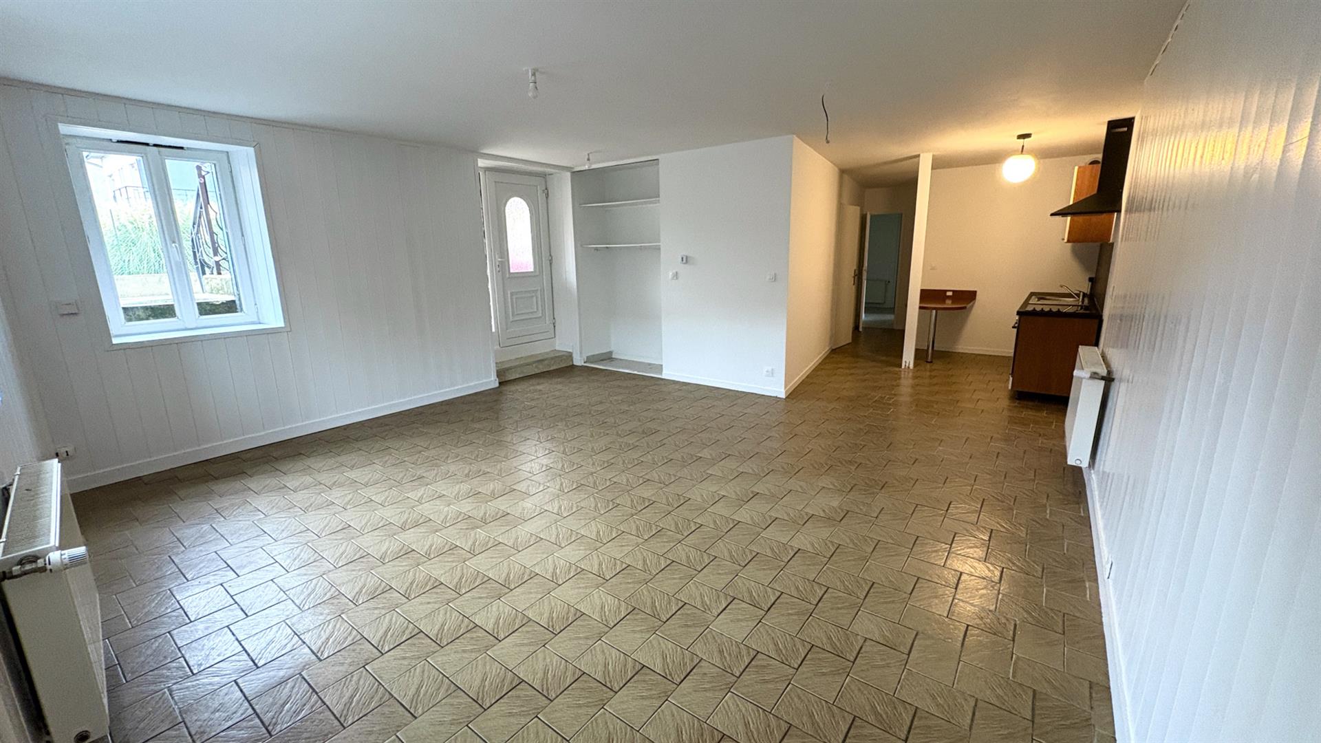 Appartement à louer, 76m², Thise