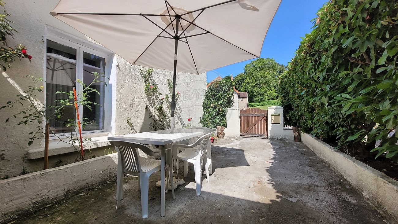 Appartement à vendre, 303m², Neuvy-sur-Loire