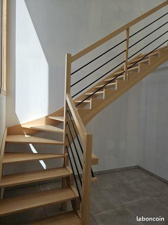 Maison à louer, 114m², Saint-Bonnet-les-Oules