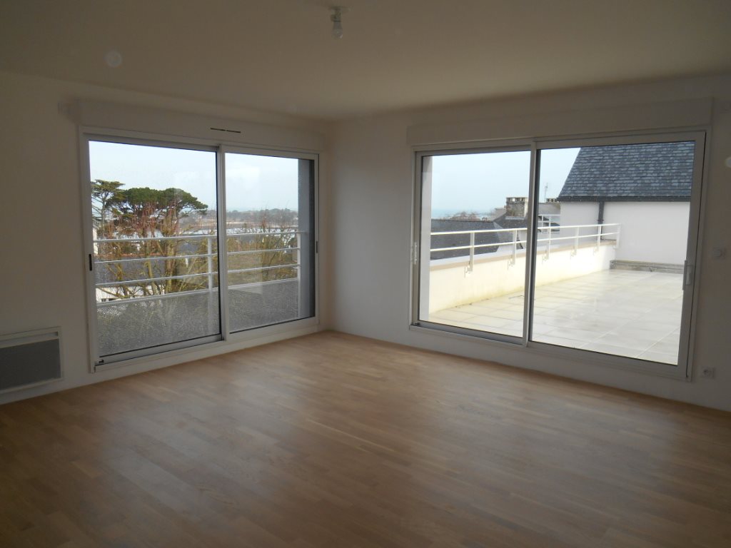 Appartement à louer, 94m², Carantec