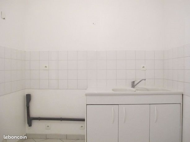 Maison à louer, 79m², Cuise-la-Motte