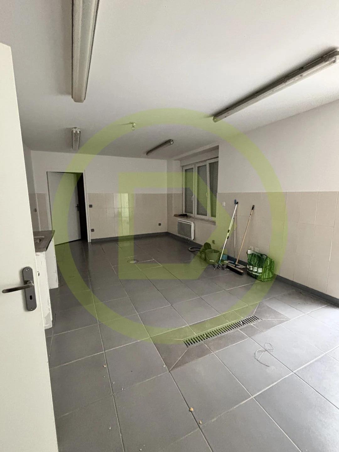 Appartement à vendre, 310m², Fontaine-lès-Luxeuil