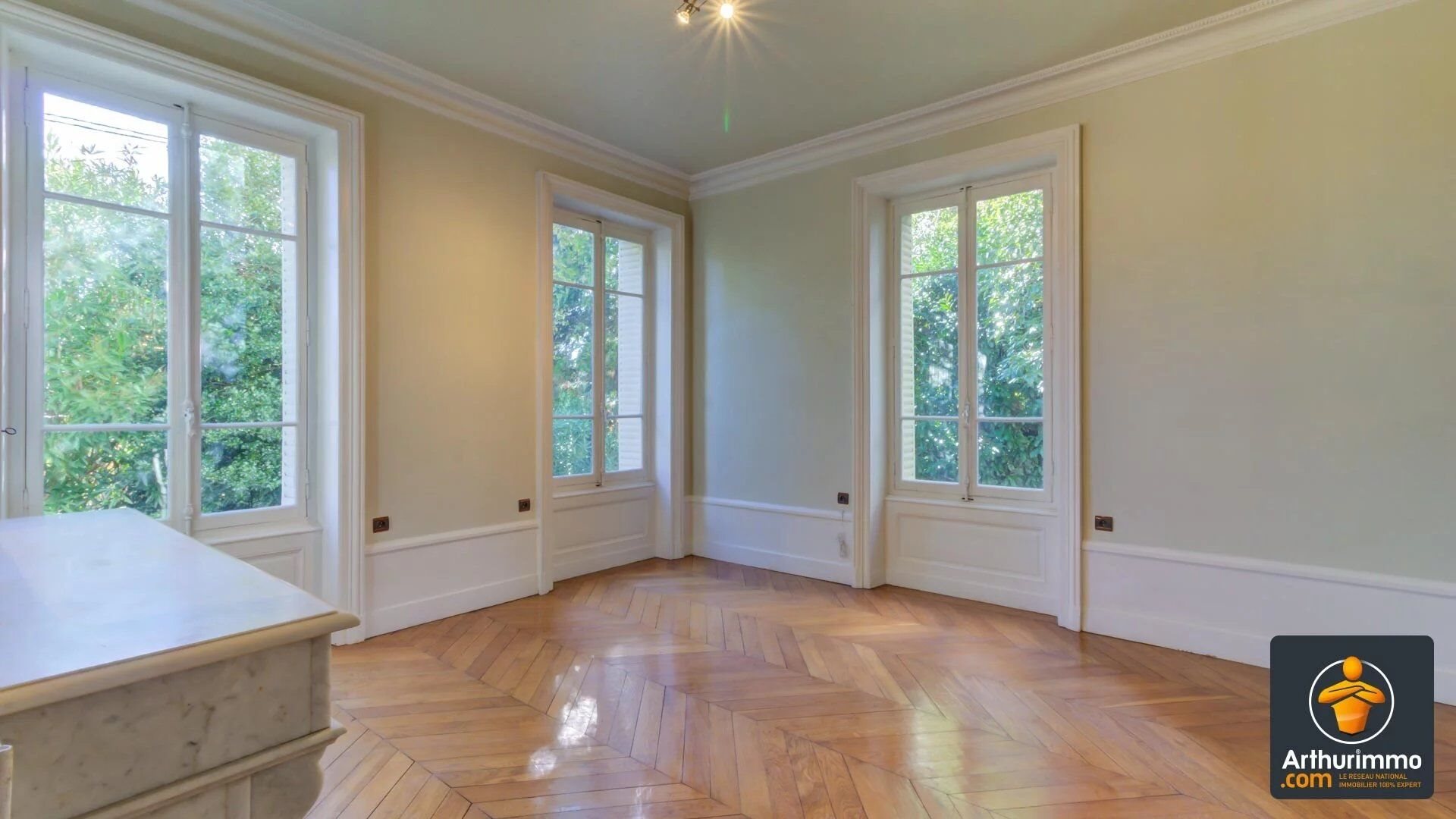 Maison à louer, 181m², Tassin-la-Demi-Lune