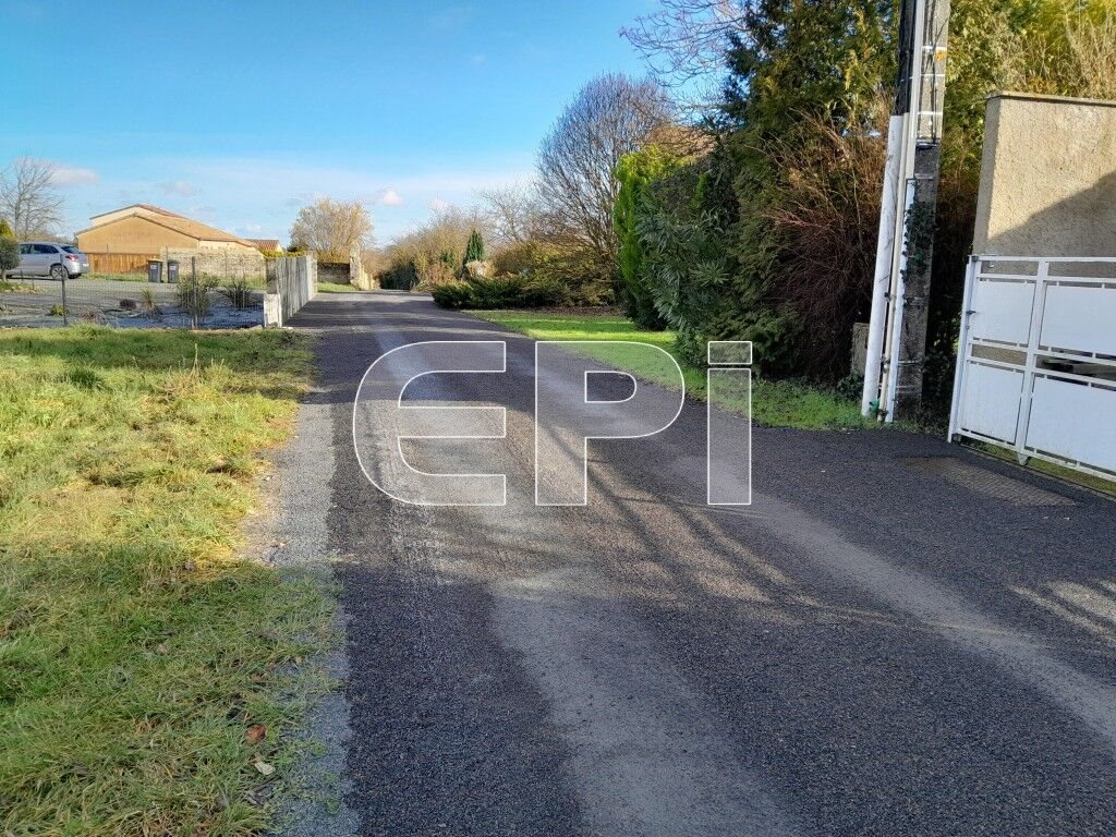 Maison à vendre, 1000m², Mirebeau