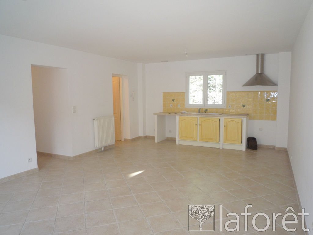 Maison à louer, 83m², L'Isle-sur-la-Sorgue