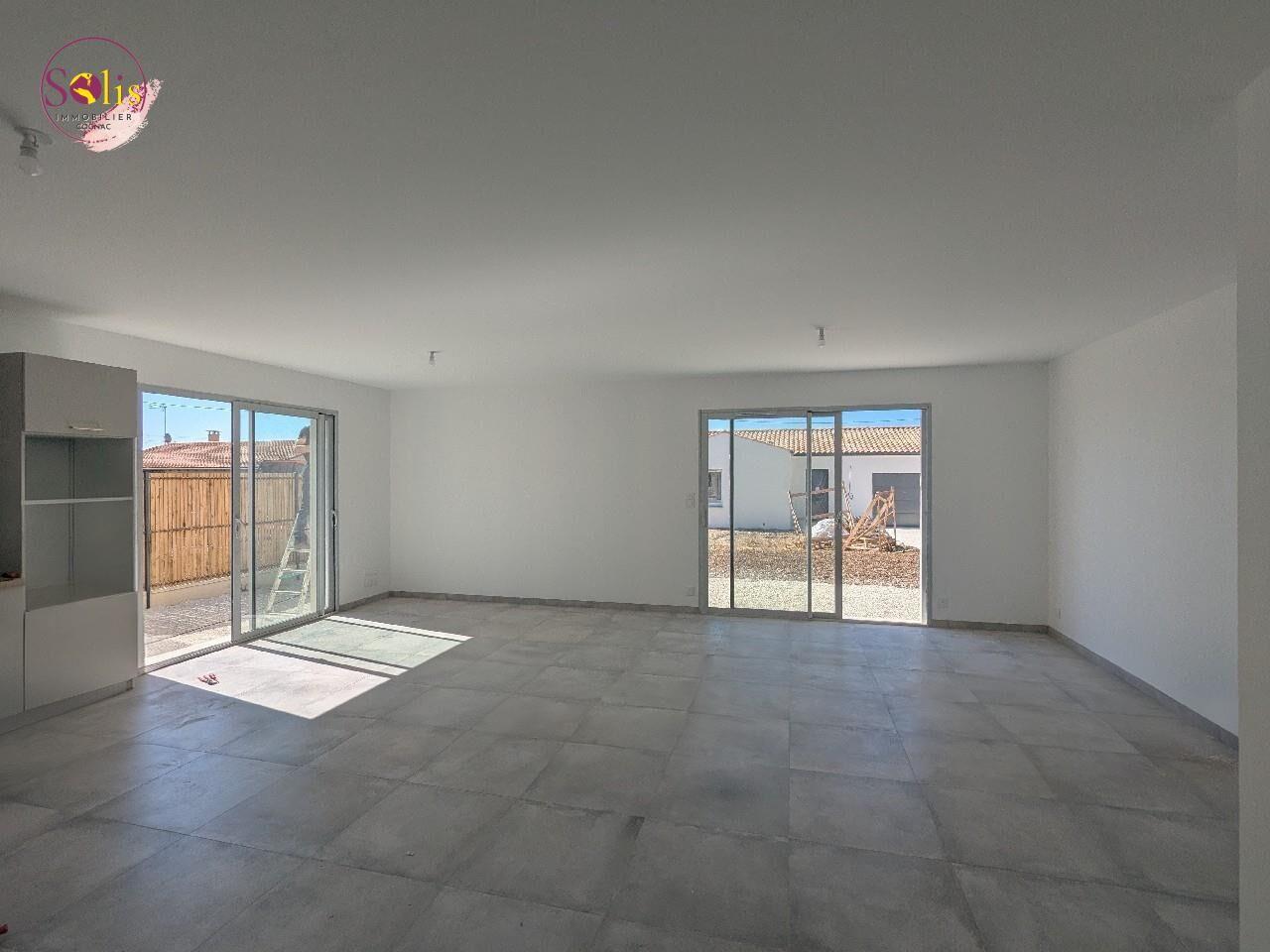 Maison à louer, 114m², Saint-Sever-de-Saintonge