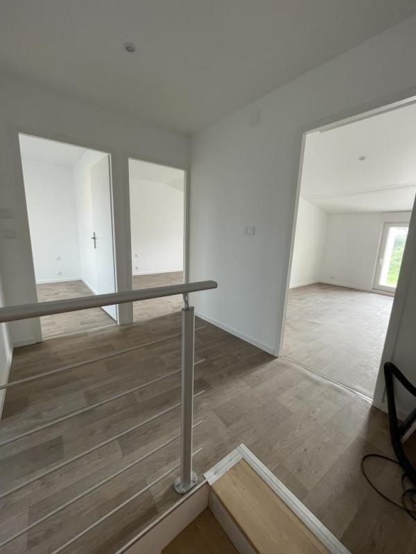 Maison à louer, 120m², Champenoux