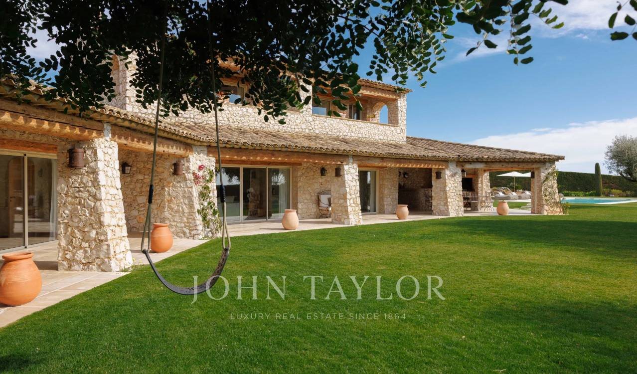 Maison à louer, 407m², Roquefort-les-Pins