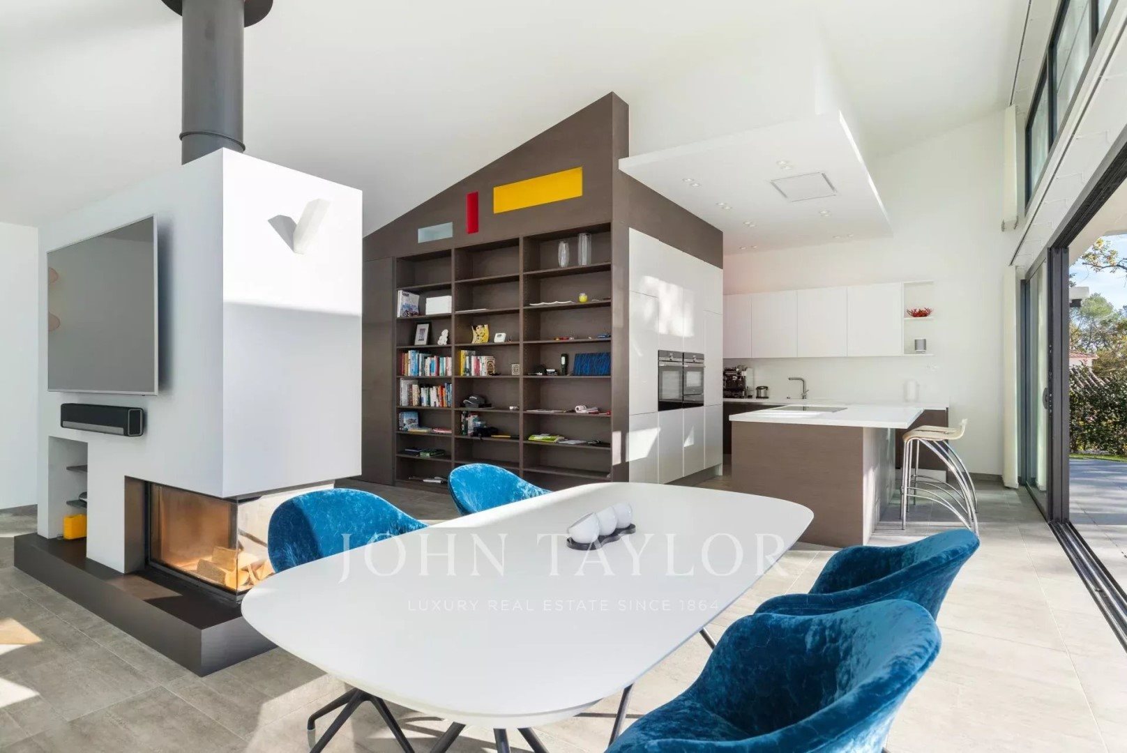 Maison à louer, 220m², Roquefort-les-Pins