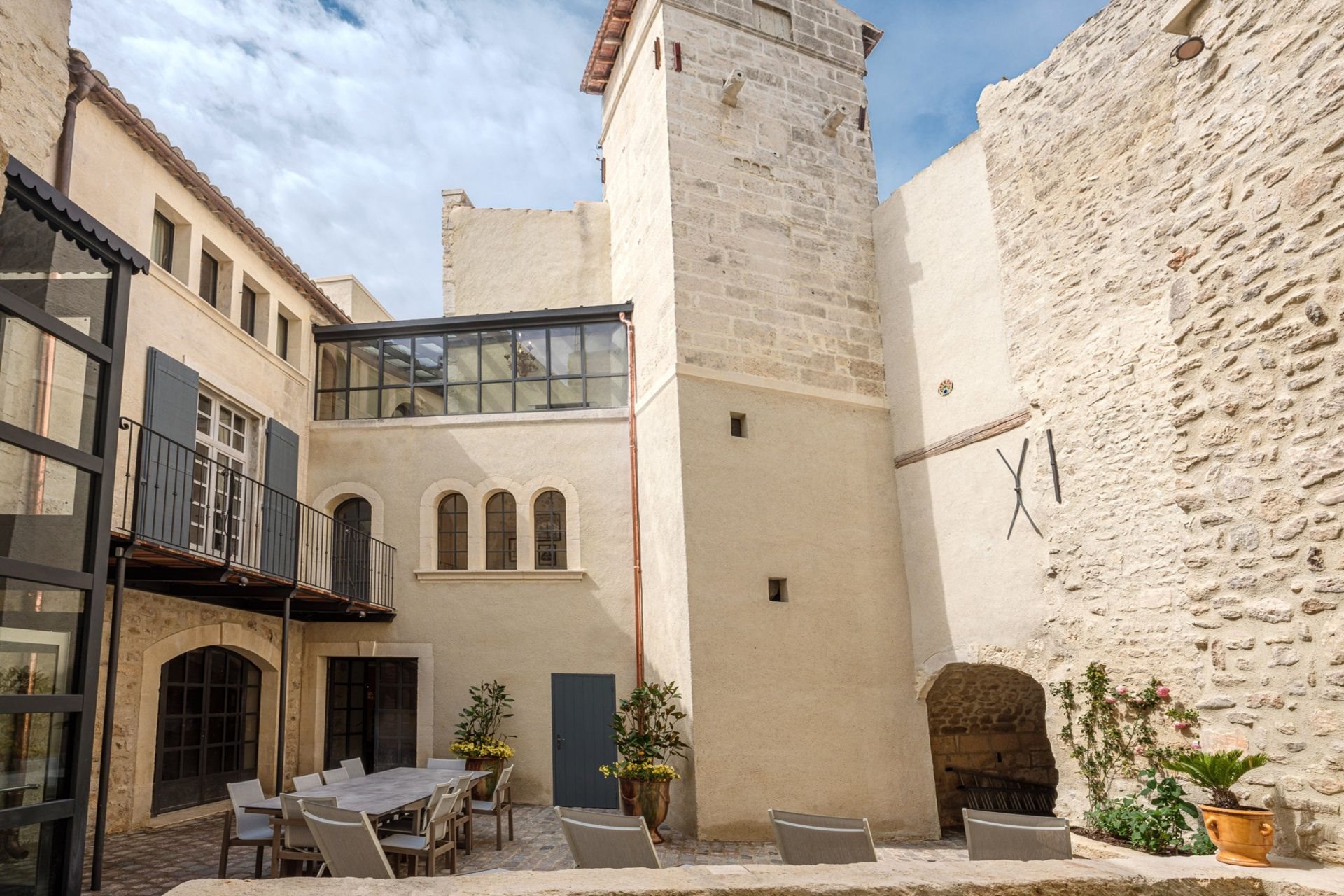Maison à louer, 343m², Saint-Rémy-de-Provence