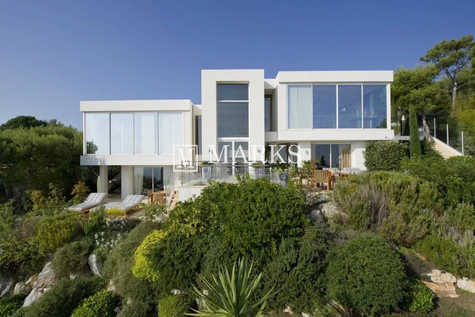 Maison à louer, 700m², Saint-Jean-Cap-Ferrat