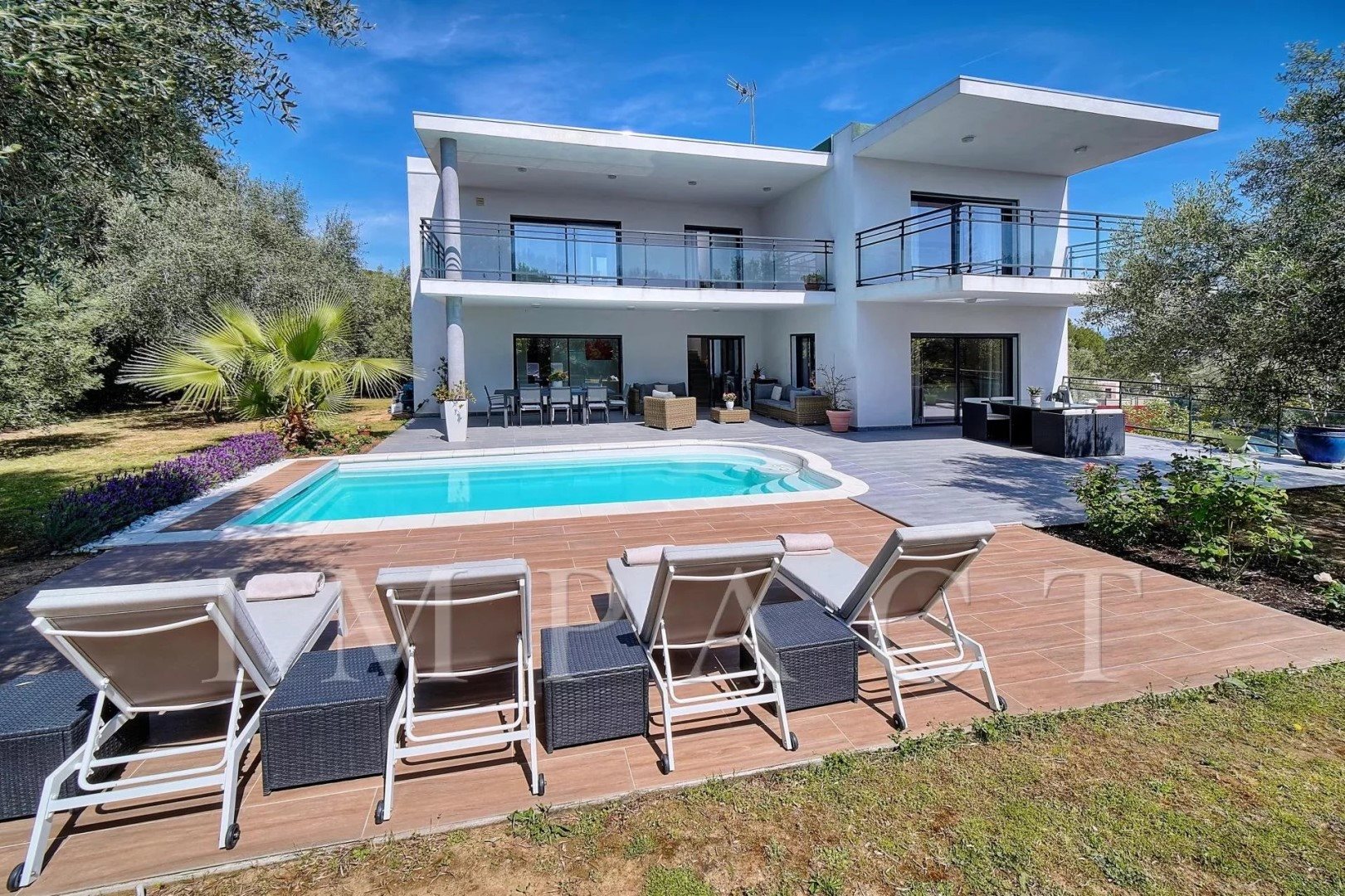 Maison à louer, 209m², Vallauris