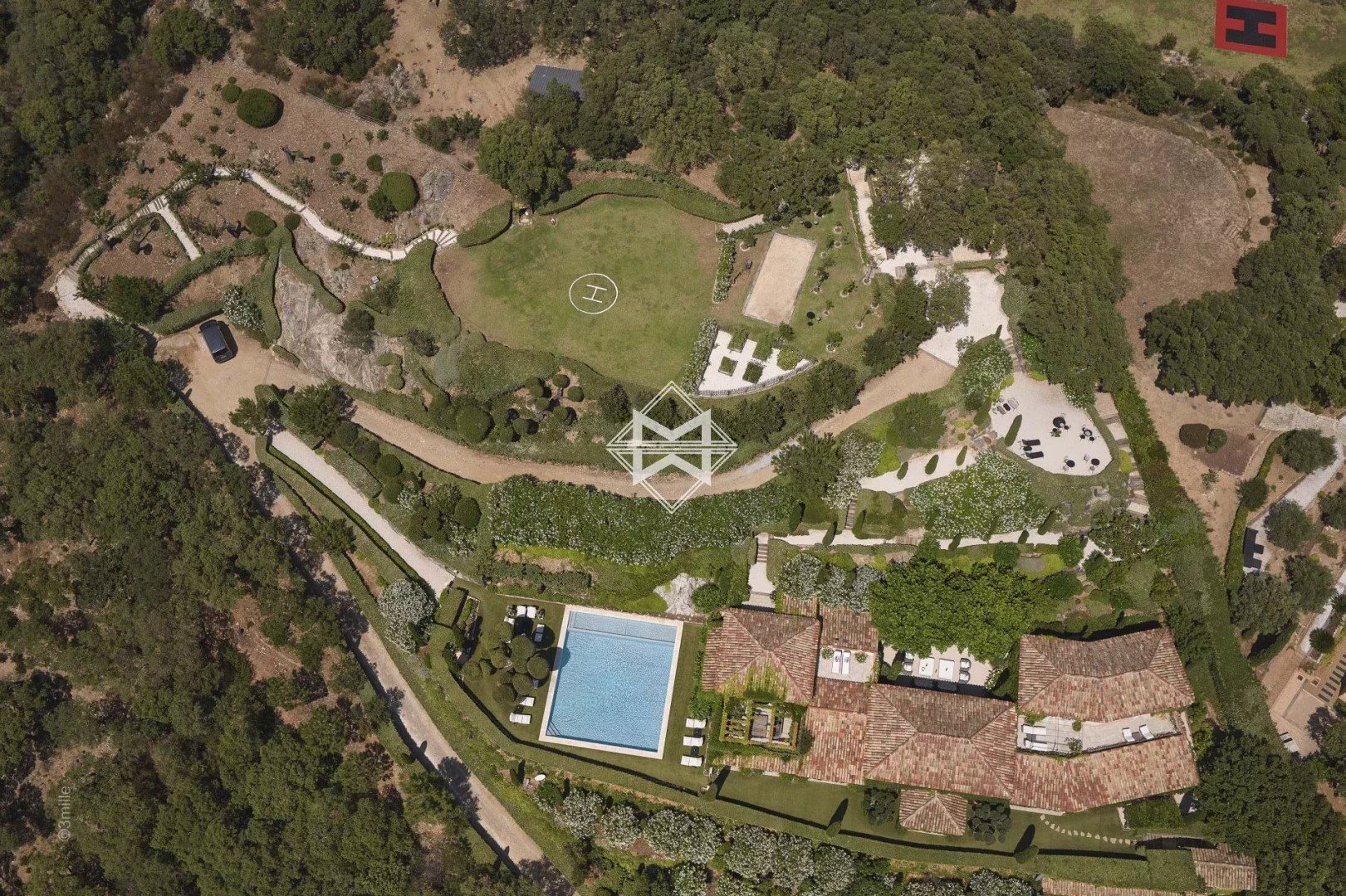 Maison à louer, 600m², Grimaud