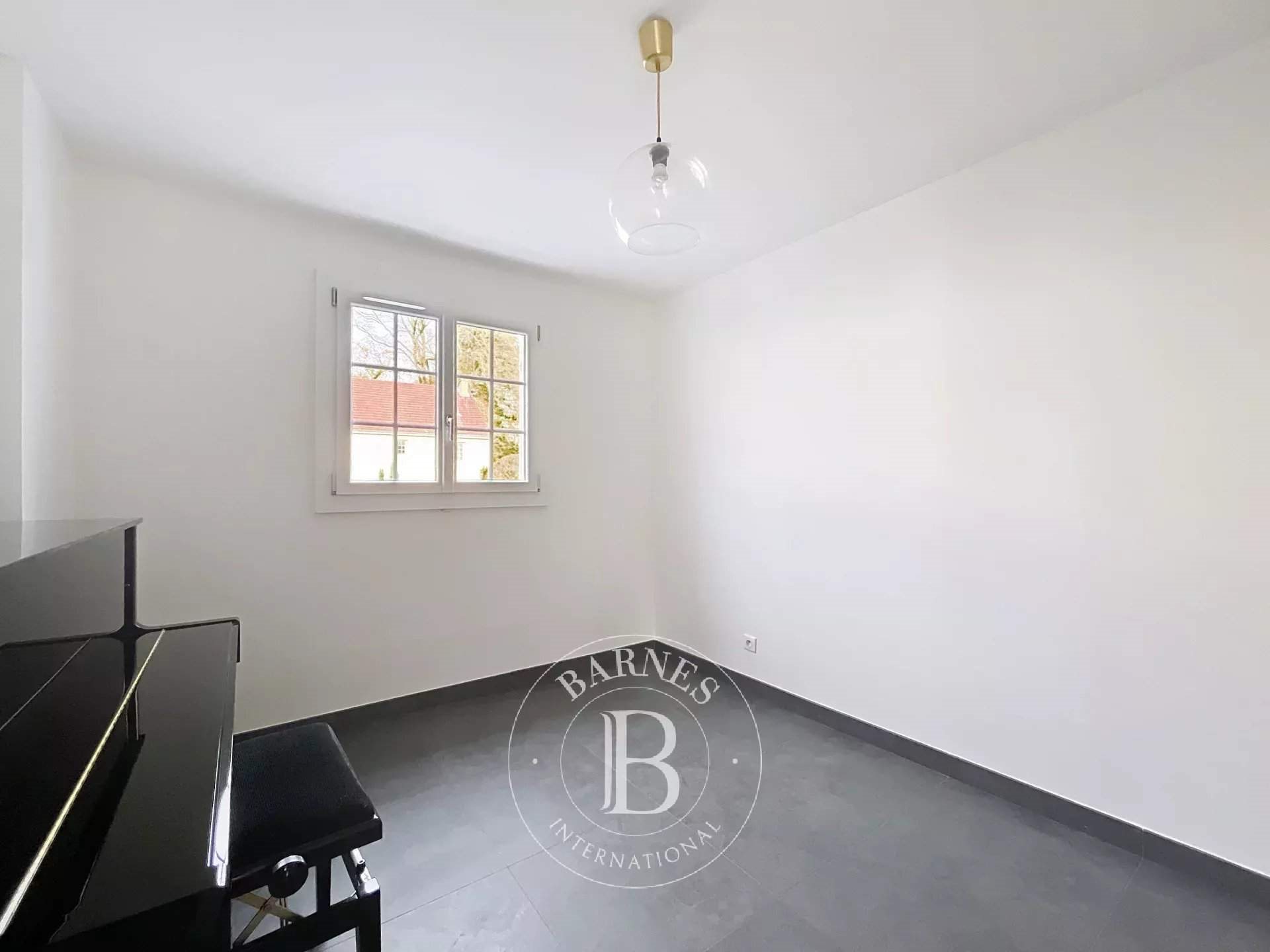 Maison à louer, 216m², Louveciennes