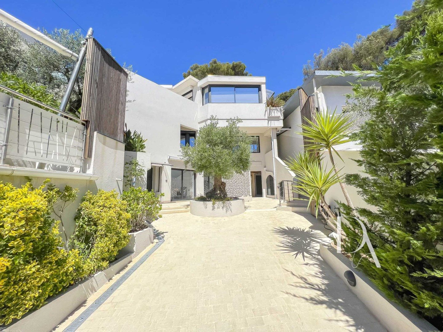 Maison à louer, 240m², Cassis