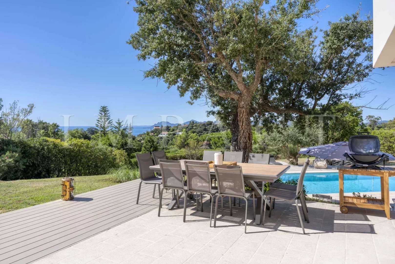 Maison à louer, 350m², Vallauris