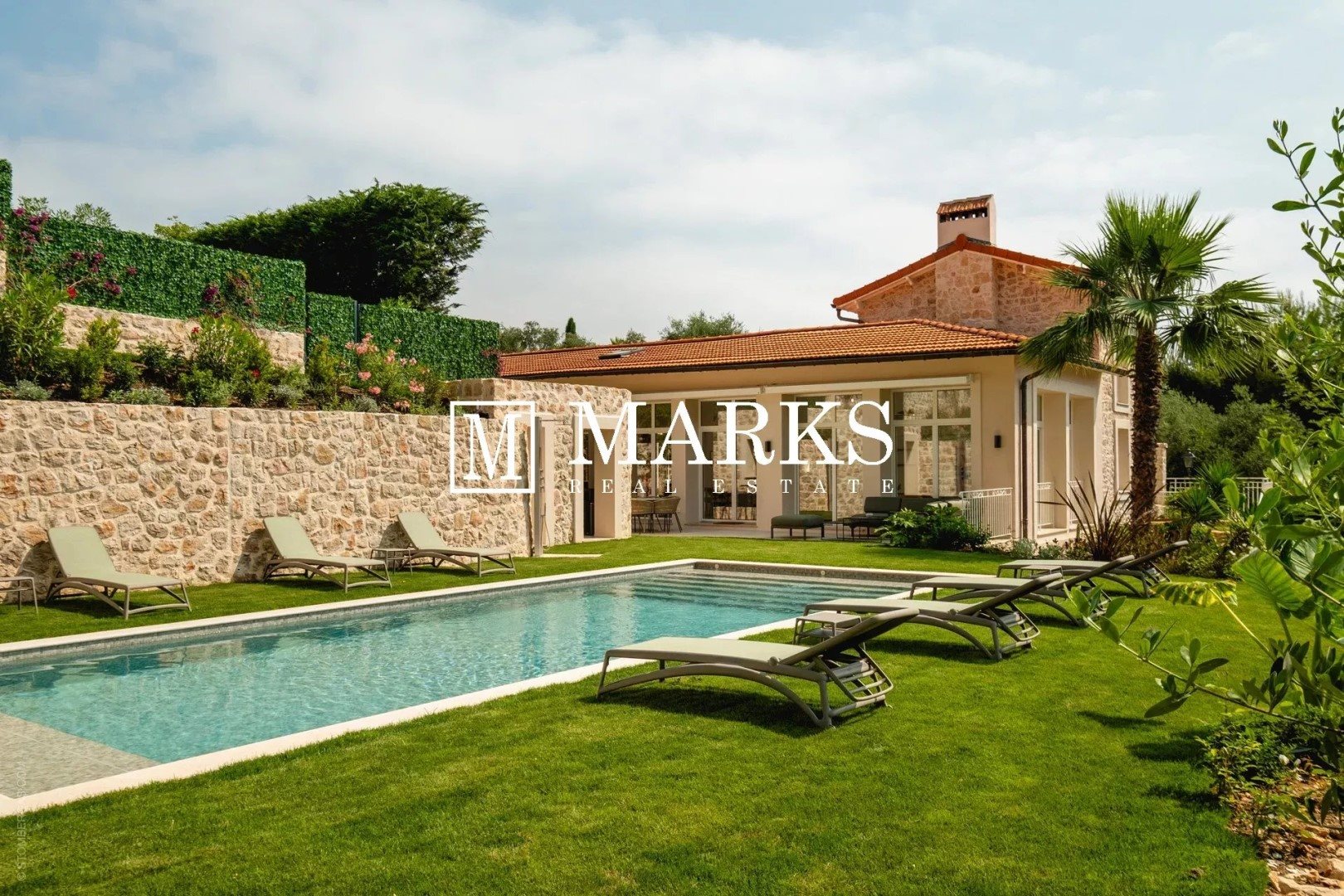 Maison à louer, 300m², Saint-Jean-Cap-Ferrat