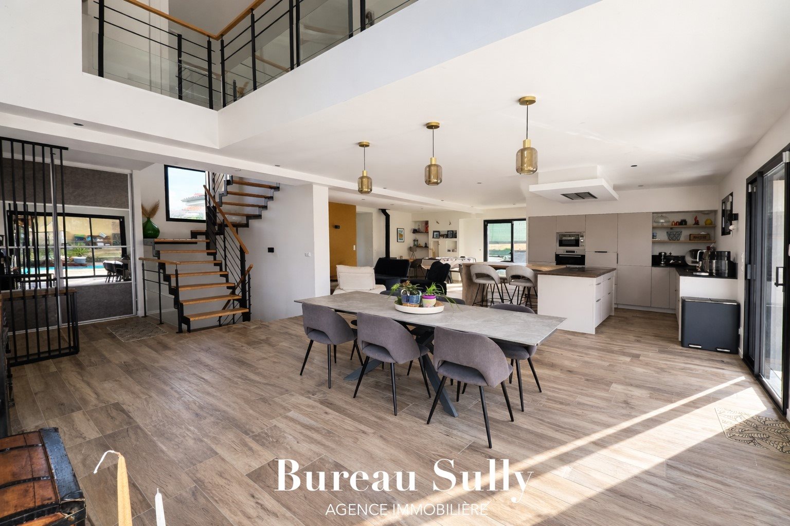 Maison à vendre, 187m², Fleurieu-sur-Saône