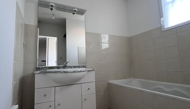 Maison à louer, 46m², Saint-Paul-Trois-Châteaux