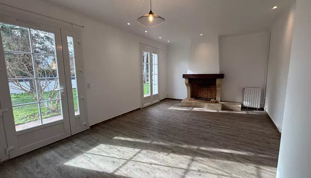 Maison à louer, 76m², Poey-de-Lescar