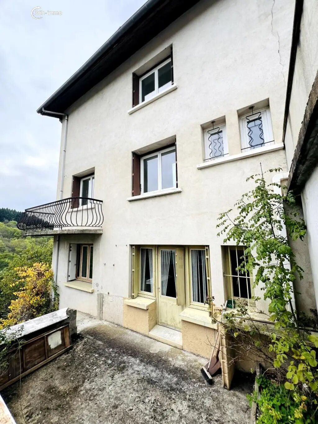 Maison à vendre, 253m², Le Chambon-Feugerolles
