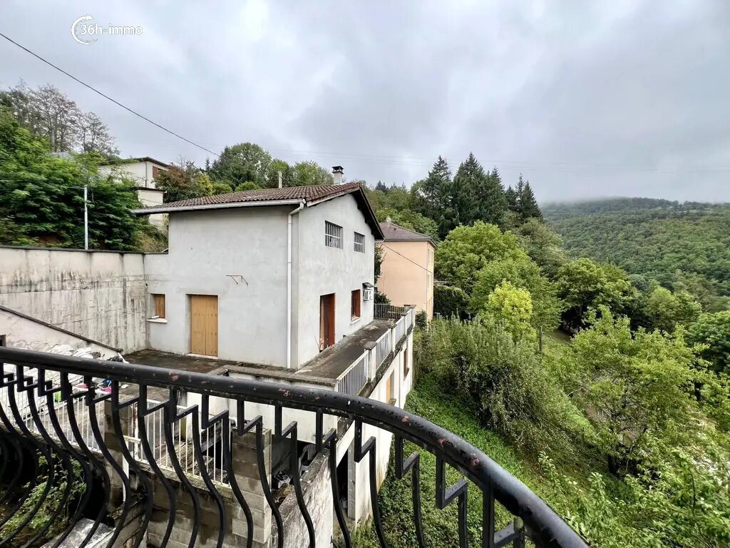Maison à vendre, 253m², Le Chambon-Feugerolles