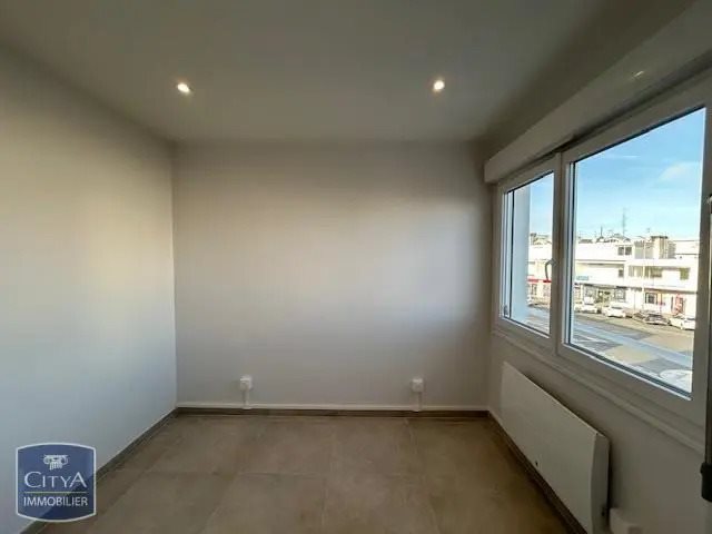 Appartement à louer, 27m², Royan