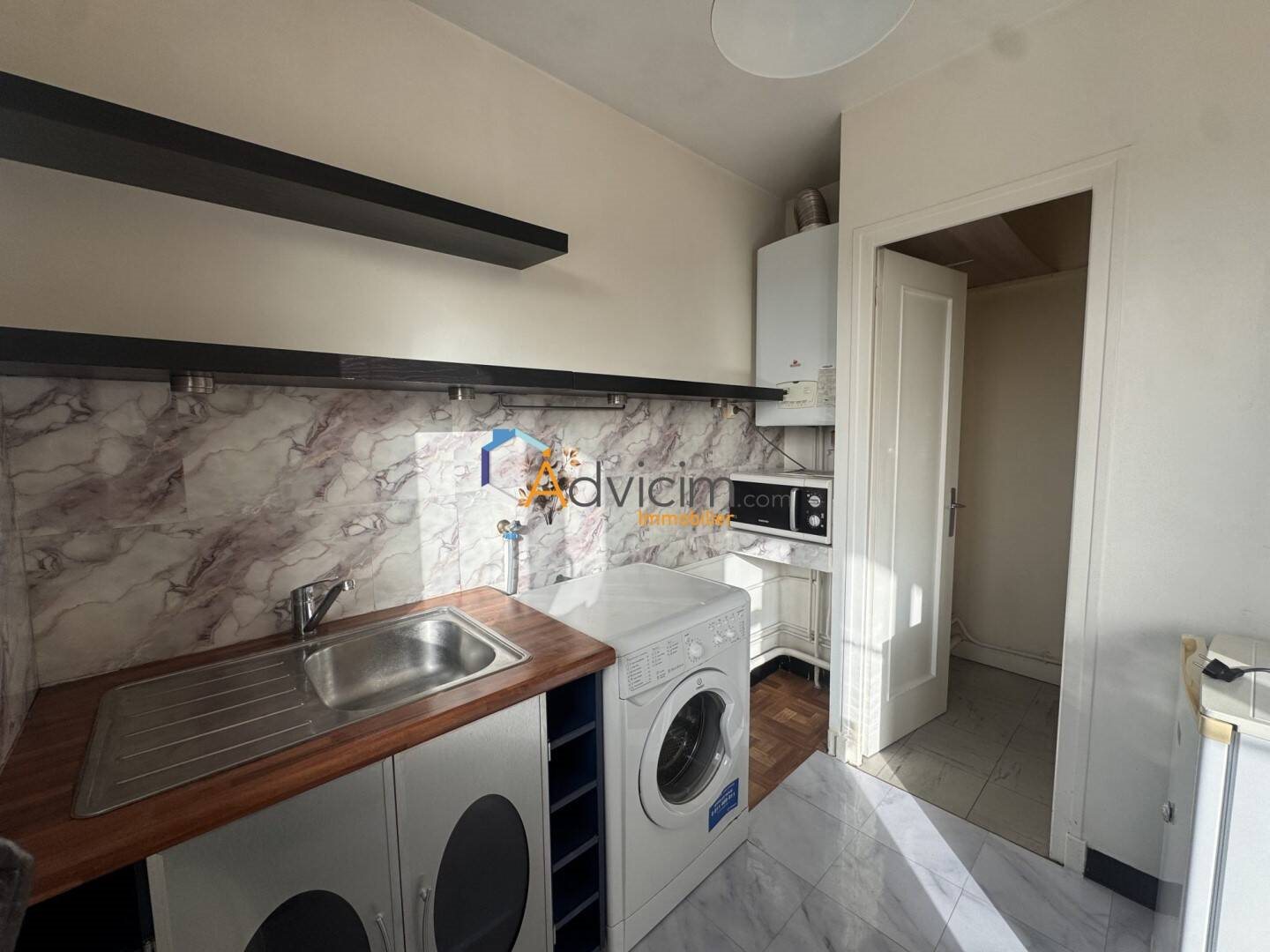Appartement à louer, 26m², Saint-Pryvé-Saint-Mesmin