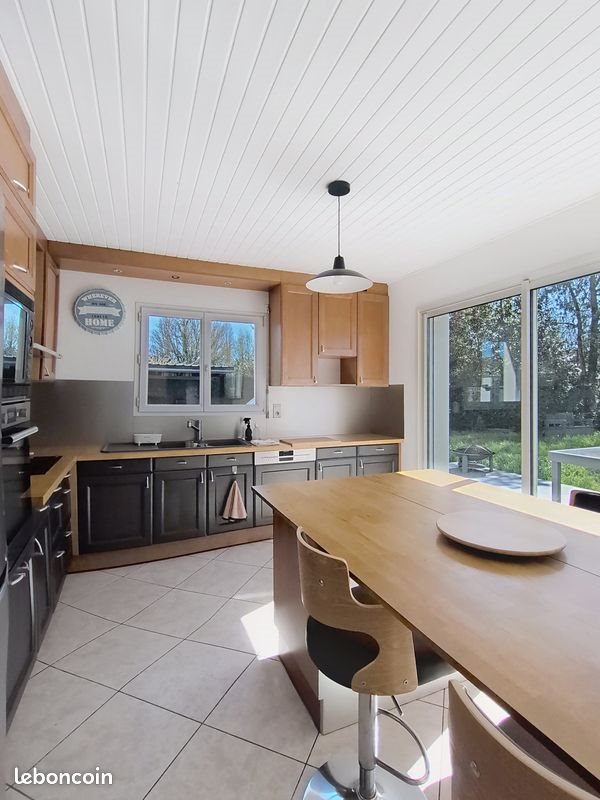 Maison à louer, 169m², Saint-Philbert-de-Grand-Lieu
