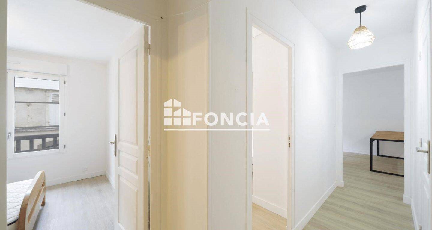 Appartement à vendre, 56m², Oloron-Sainte-Marie